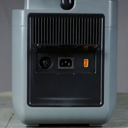 Портативная электростанция FUBAG AS 2400i (аккумулятор LiFePO4) в Красноярске фото