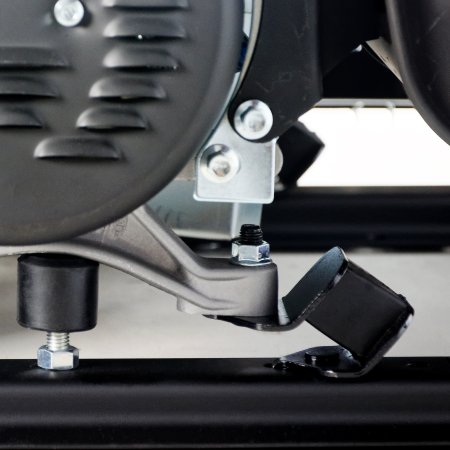 Бензиновый генератор с электростартером и коннектором автоматики FUBAG BS 7500 A ES в Красноярске фото